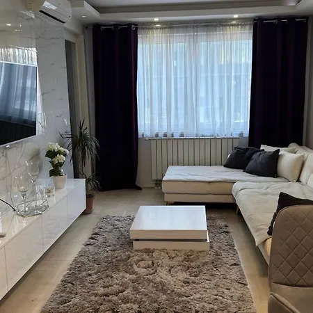 Apartment Stan Na Dan *